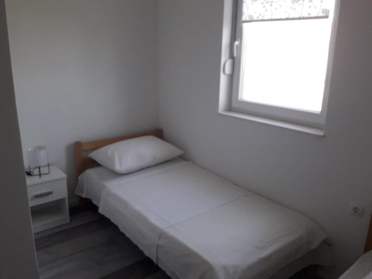 Apartman Sandra Vodice Luaran gambar