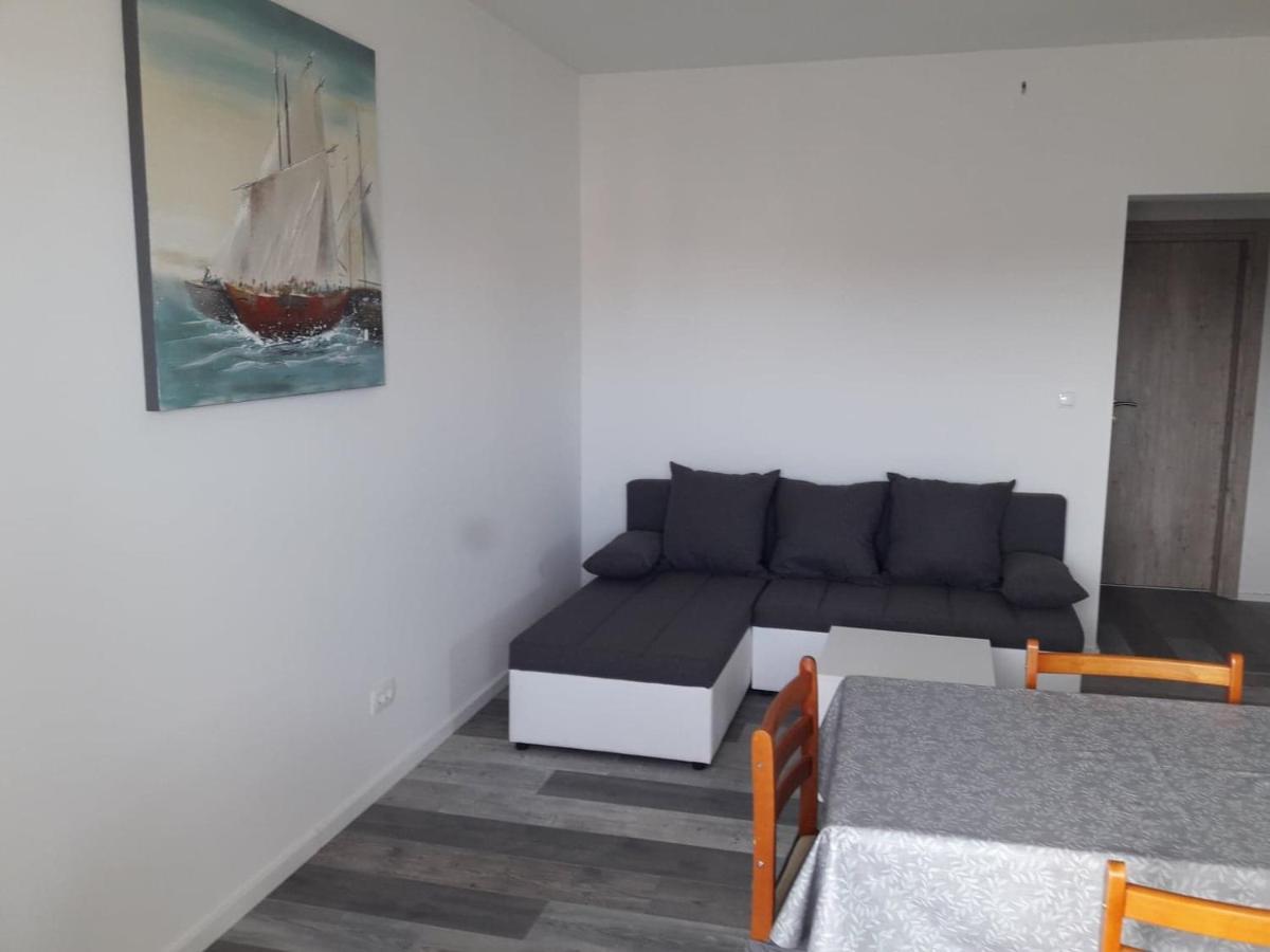 Apartman Sandra Vodice Luaran gambar