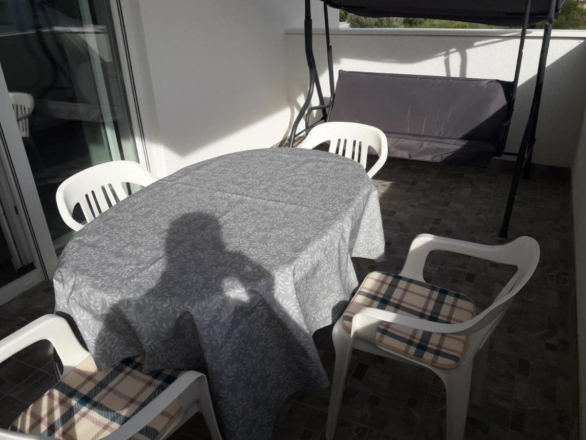 Apartman Sandra Vodice Luaran gambar